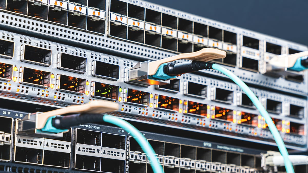 vCenter's Upload Bug: Don't Expose Management Planes