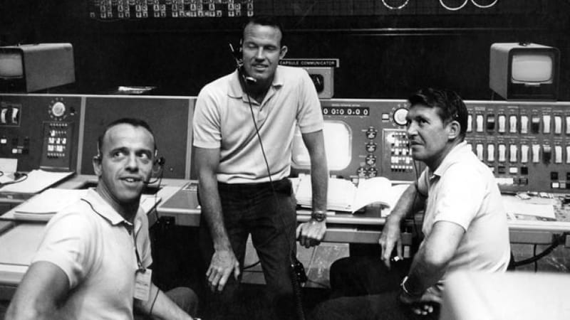 NCA charges five over Russian Coms spoofing platform