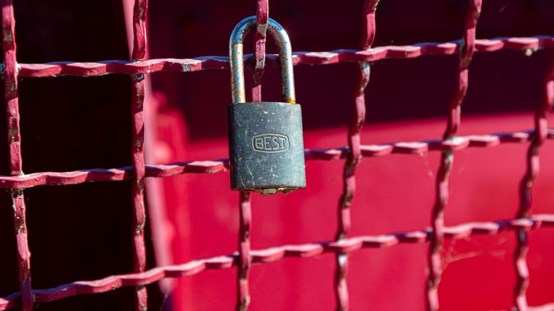 ShinyHunters Targets Healthcare SSO, Health-ISAC Warns